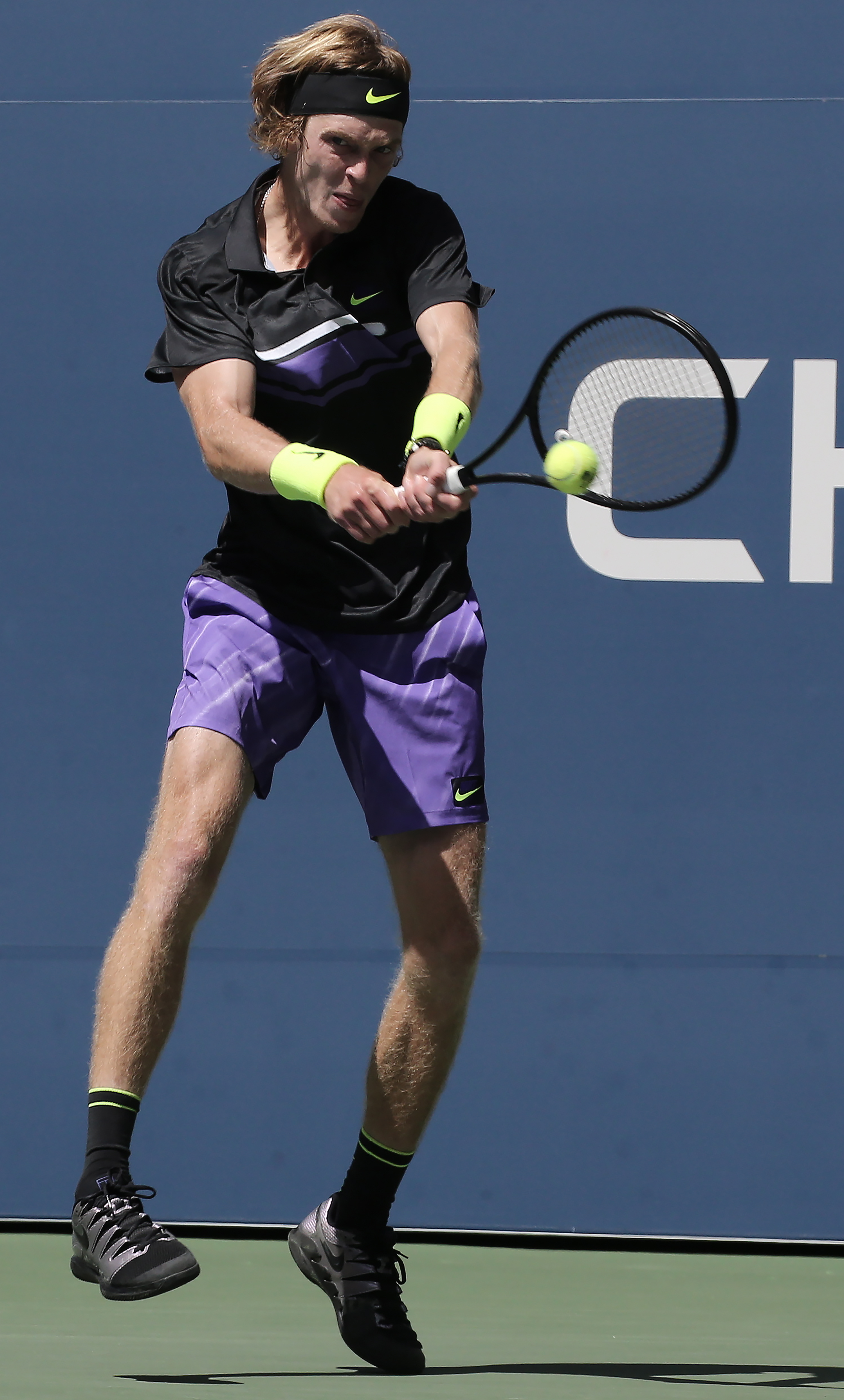 日本网球队绝地反击美国网球队，西西帕斯打破历史纪录