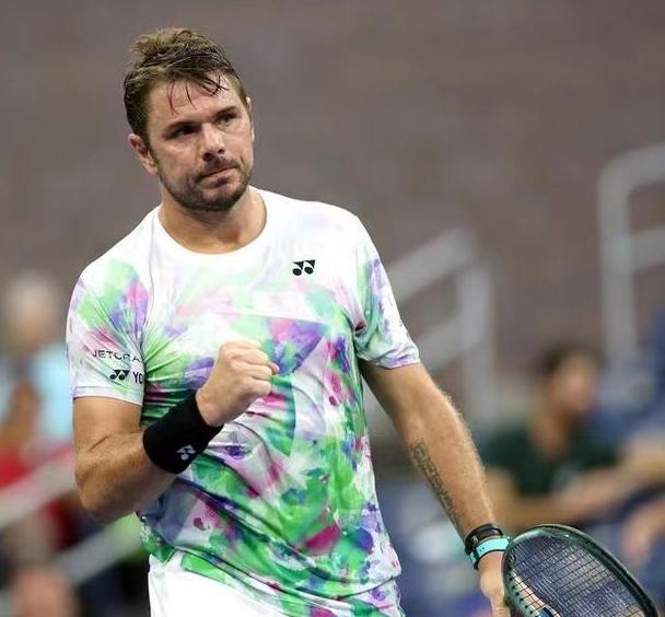 澳大利亚网球队爆冷西班牙网球队，瓦林卡爆发神勇