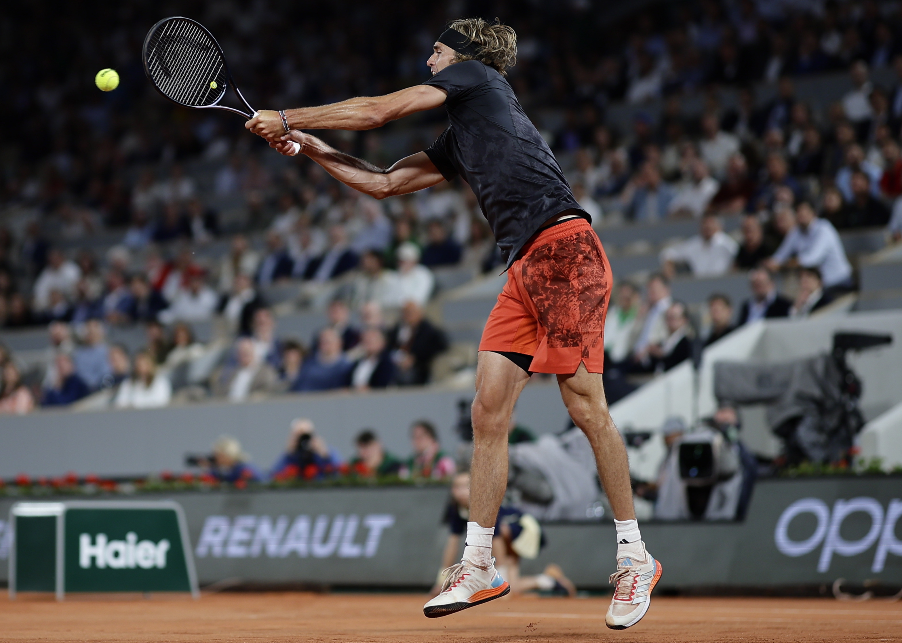 包含法网横扫戴维斯杯,兹维列夫刷新纪录的词条 包含法网横扫戴维斯杯,兹维列夫刷新纪录的词条