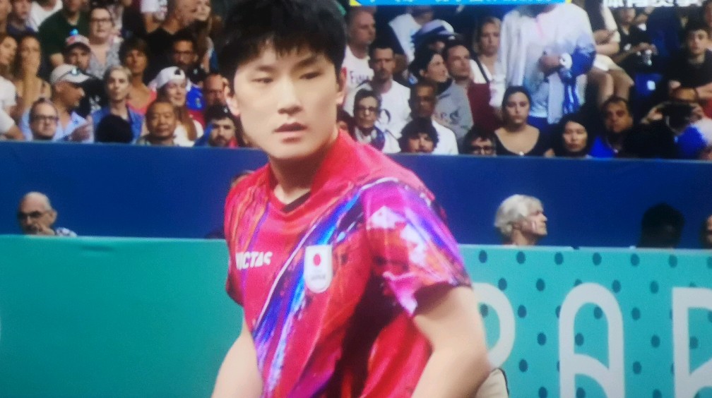 法国队鏖战中国队，张本智和惊艳四座