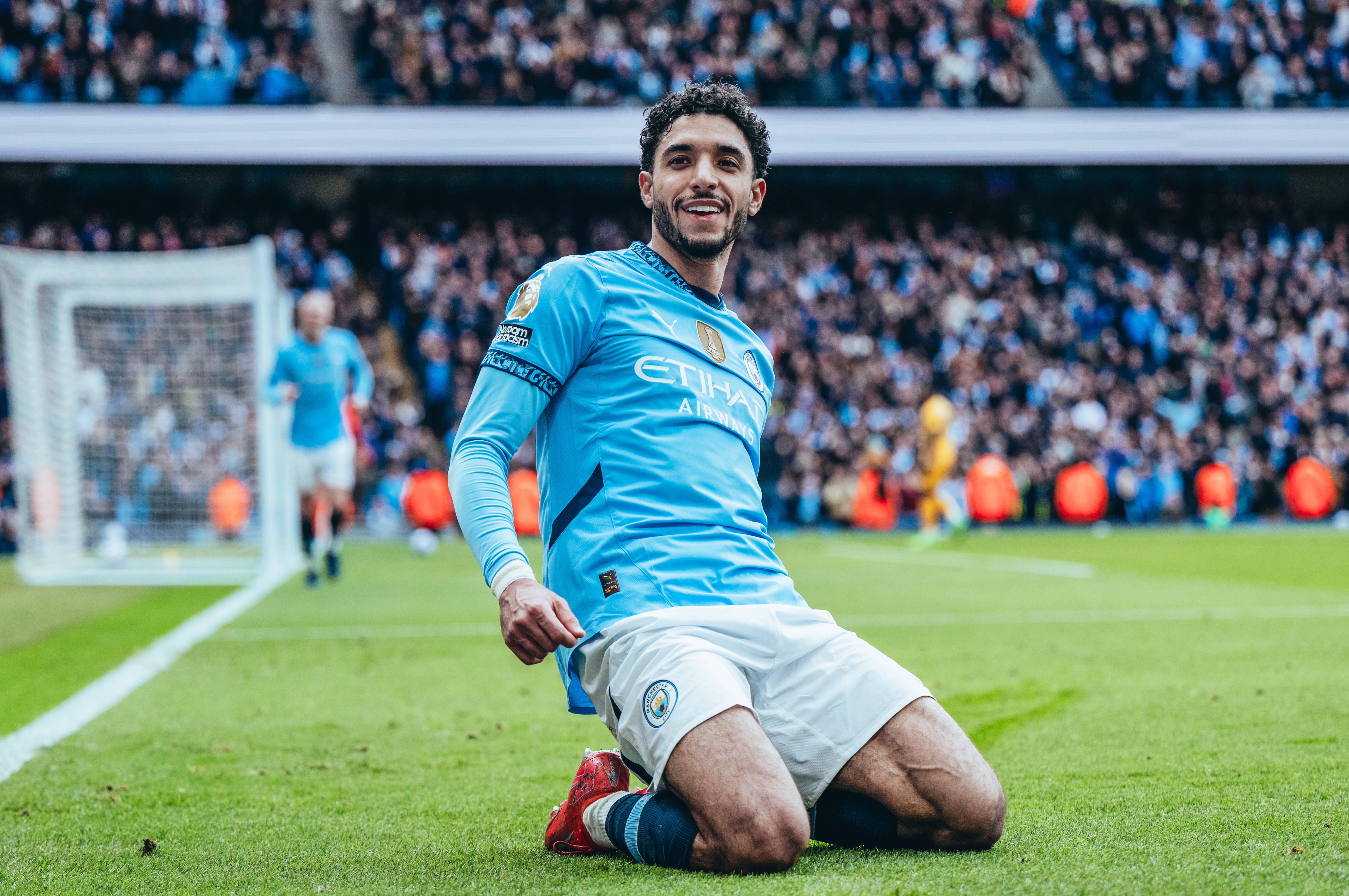 马赛轻取摩洛哥，哈兰德状态火热