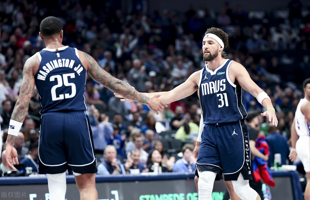 独行侠轻取鹈鹕，戈贝尔带队取胜