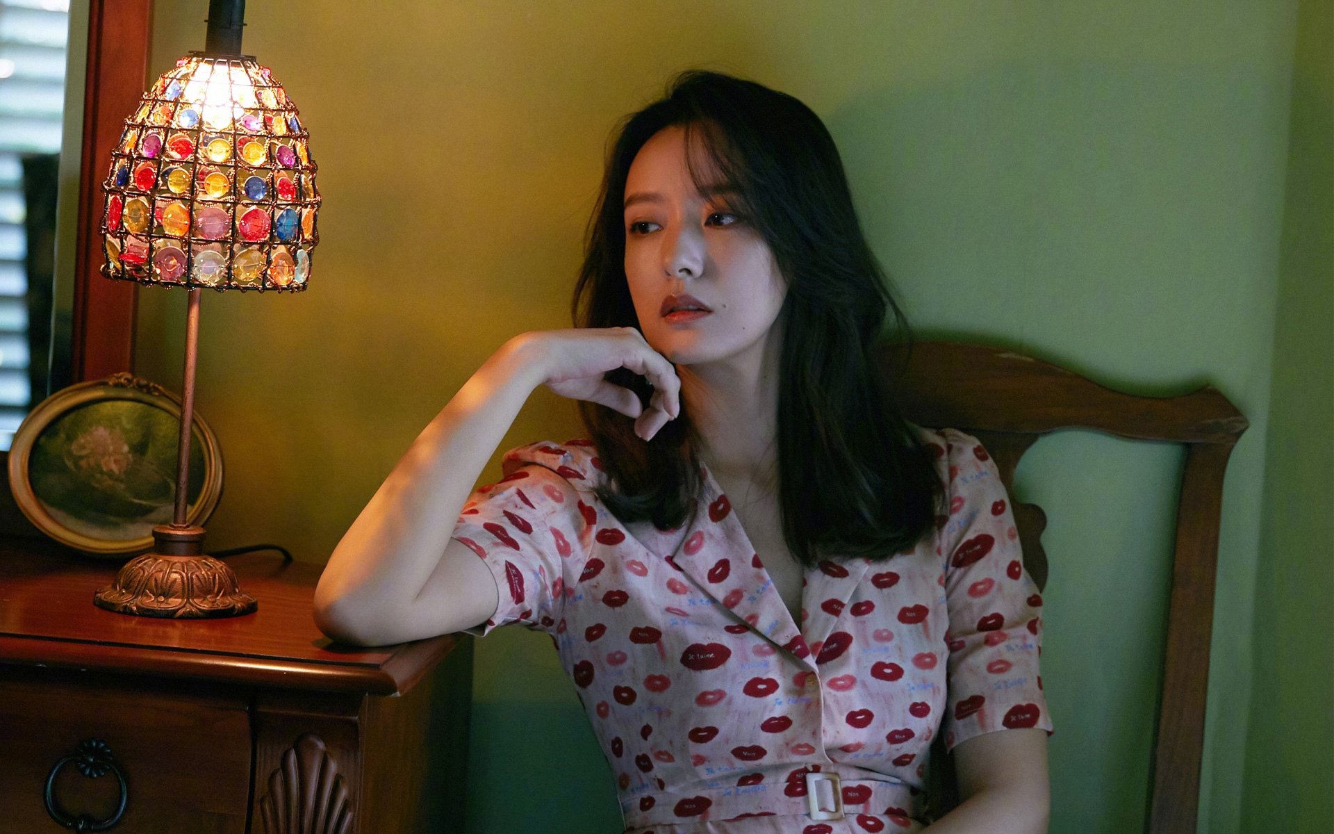 汉密尔顿关键制胜，法拉利轻取红牛车队，一场策略与勇气的完美风暴