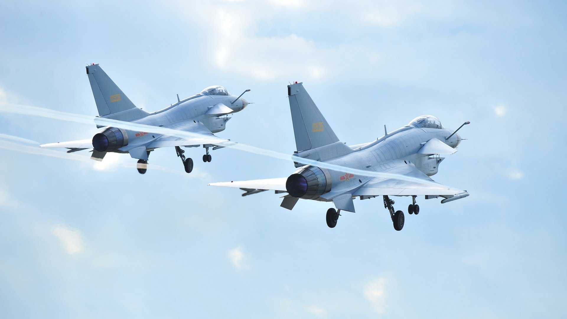 山东爆冷力克勇士！伦纳德统治全场，与库里上演隔空对决