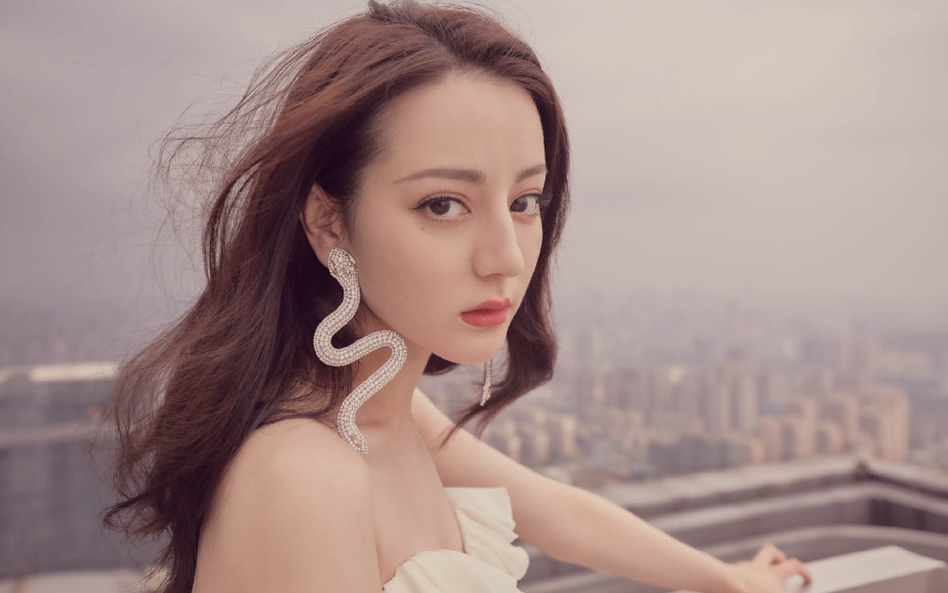 战术绞杀与冷血终结，范弗利特如何成为马刺压制老鹰的关键先生