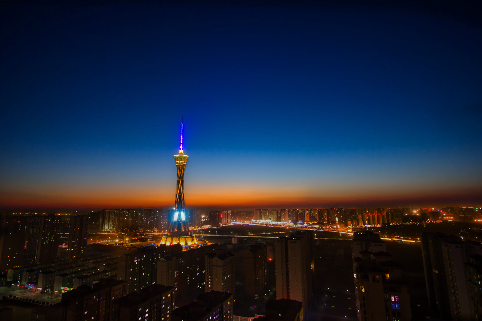 绝境中的秩序，2026世界杯，伊拉克如何用节奏掌控逆转乌兹别克斯坦，苏亚雷斯证明名帅价值